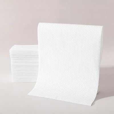 OEM White Disposable Beauty Towels , Practical Disposable Guest Hand Towels