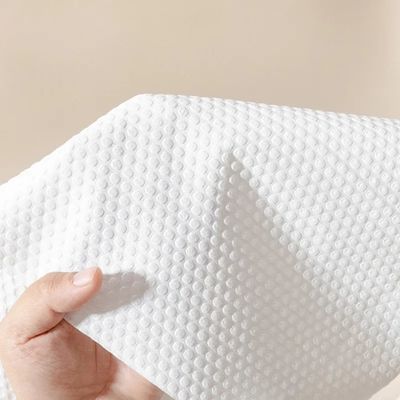 Absorbent Disposable Salon Towel For Showers Waterproof Lightweight