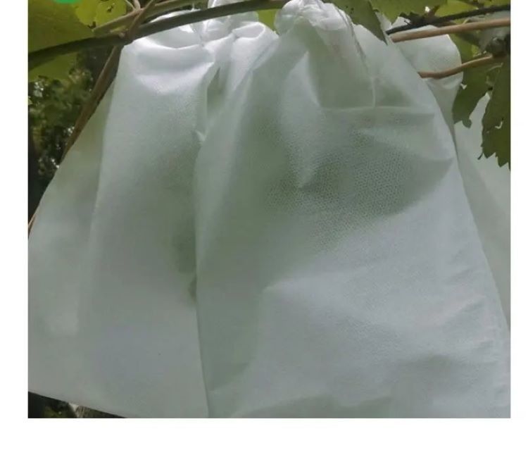 Durable Fruit Plant Protection Bag Nonwoven Biodegradable Fabric
